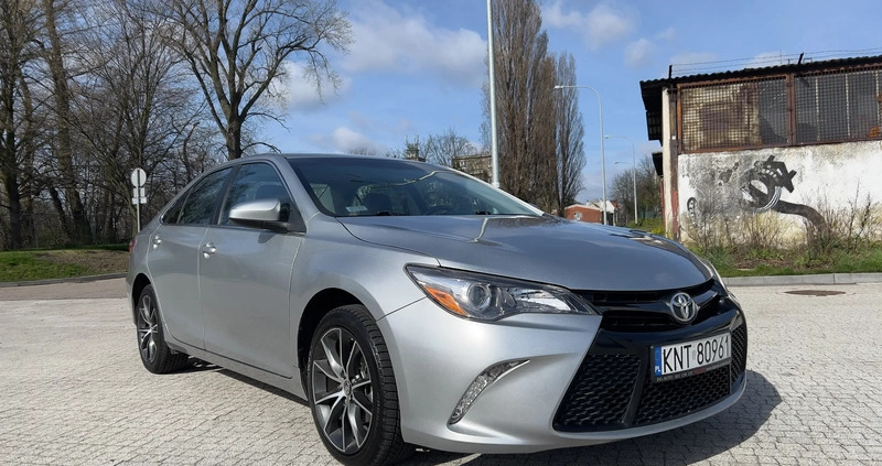 Toyota Camry cena 75000 przebieg: 85000, rok produkcji 2016 z Modliborzyce małe 301